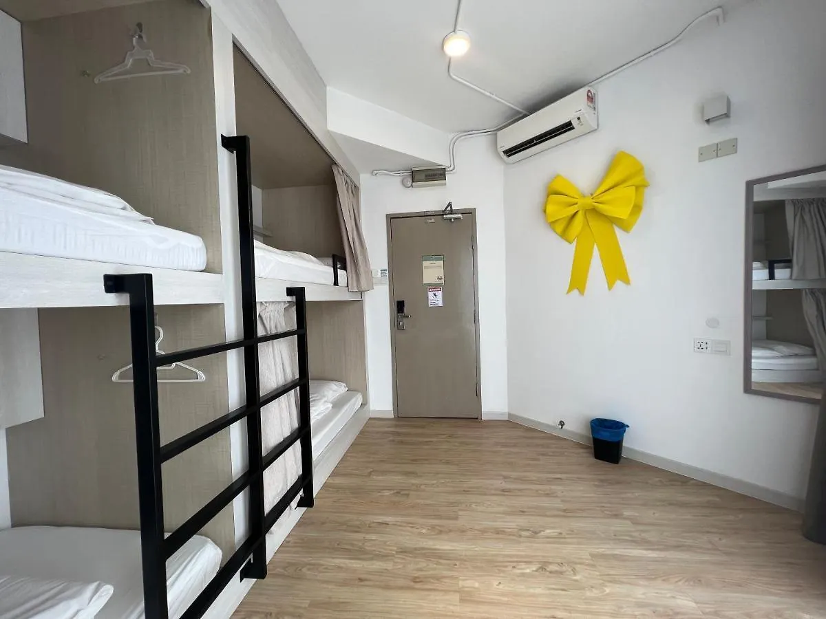 Bulatan Hostel Kota Kinabalu Malaysia