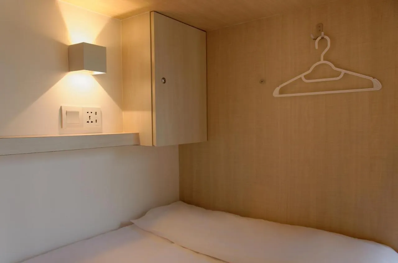 Bulatan Hostel Kota Kinabalu Malaysia