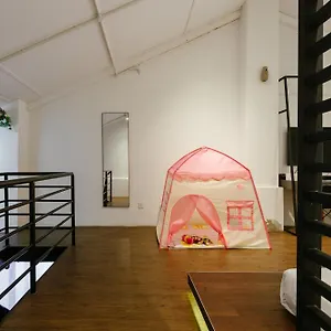 Kangsar 73 Guest house George Town